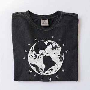 NEW - Earth "Love Your Mother" Mineral Washed Graphic Top - Oat Collective